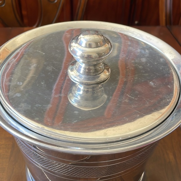 Pottery Barn San Francisco Pewter Champagne Ice Bucket - Picture 3 of 13